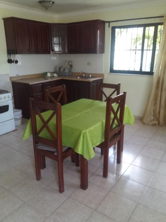 Residencial El Mirador Lejlighedshotel Boca Chica Eksteriør billede